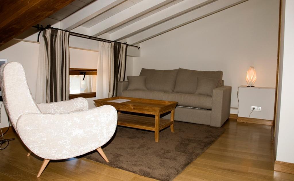 Hostal Casa Masip เอซกาไรย์ ภายนอก รูปภาพ