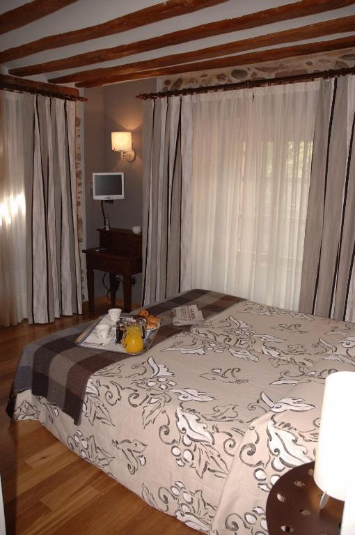 Hostal Casa Masip เอซกาไรย์ ภายนอก รูปภาพ